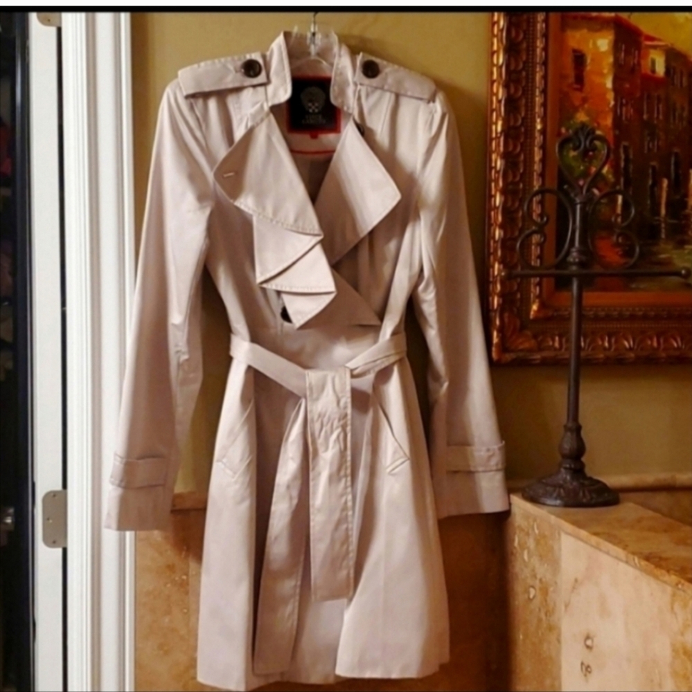 Vince Camuto Classic Beige Trench Coat